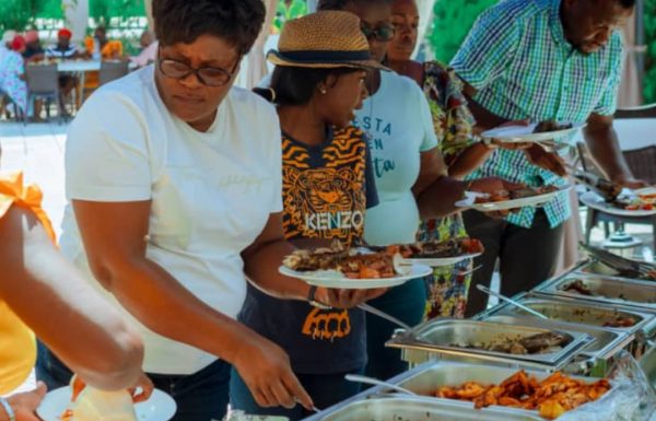 HOTEL Hibiscus  (Louis)