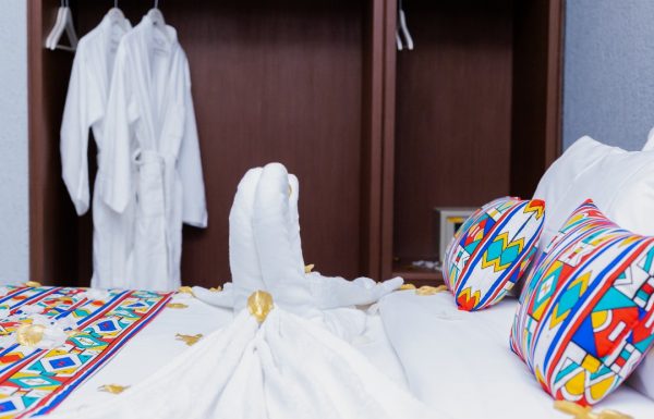 HOTEL Hibiscus  (Louis)