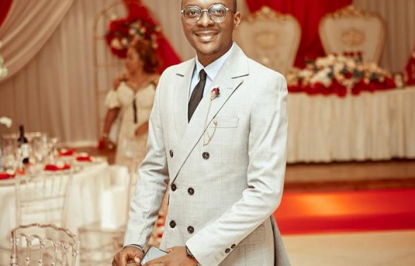 Maître de Cérémonie Koeurly Abessolo