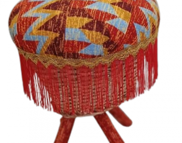 Confection des accessoires traditionnels Catégorie de prestations La Percée de Cordy Event’S